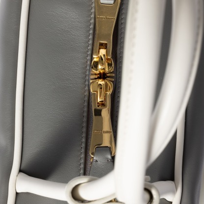 Beau leather bag