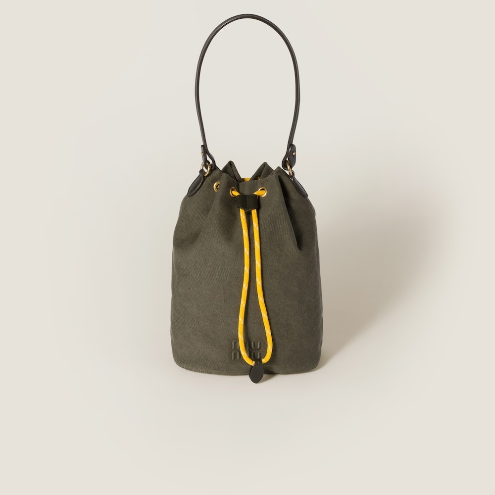 Gabardine pouch