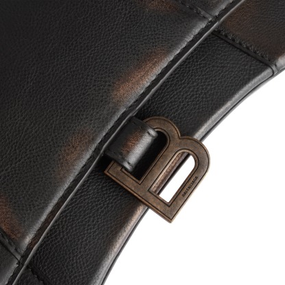 Women's Hourglass Small Handbag Used Effect