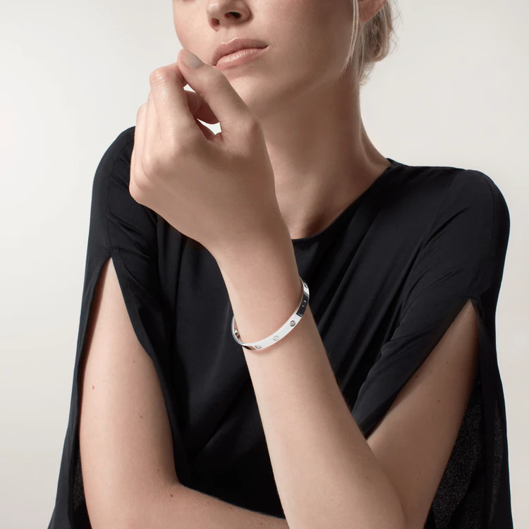 LOVE BRACELET, 4 DIAMONDS