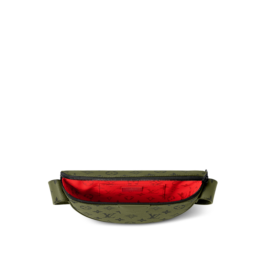 Moon Crossbody M23838