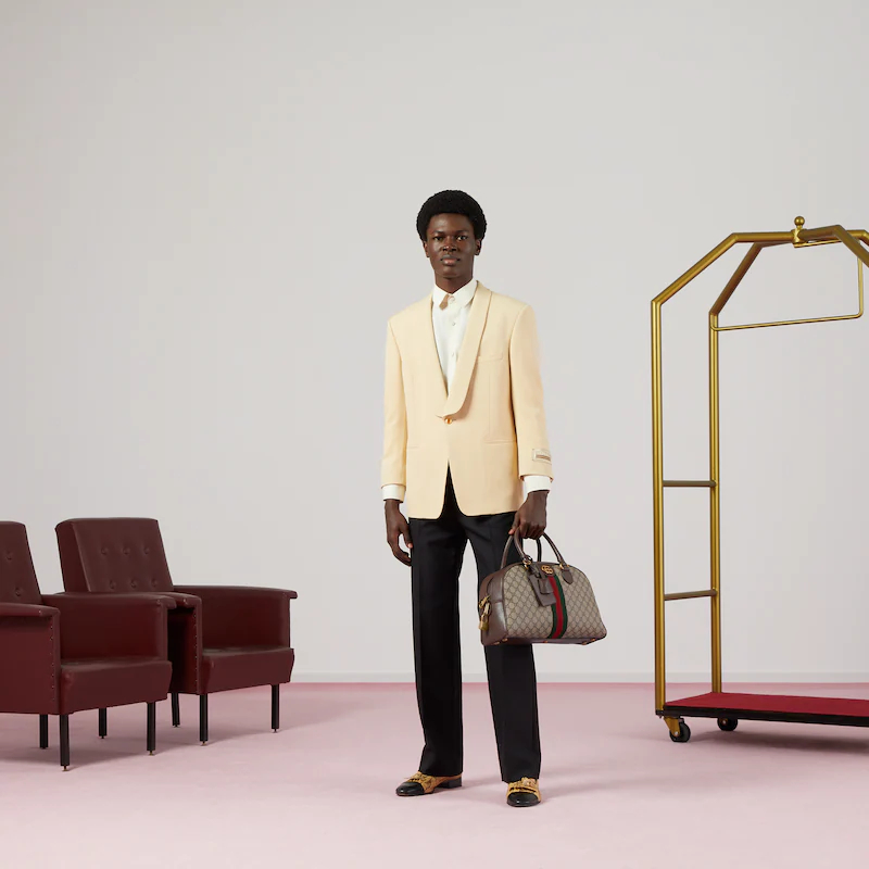 SAVOY MEDIUM BOWLING BAG