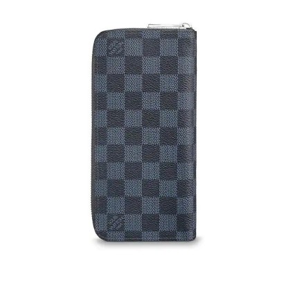 N62240 Zippy Wallet Vertical