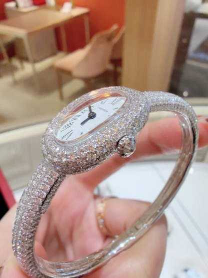 Baignoire watch small model, size 15