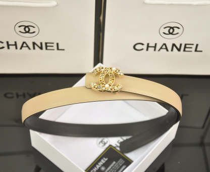 6-color luxurious double C hollow-out LOGO pearl belt