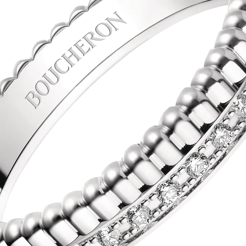 QUATRE RADIANT EDITION WEDDING BAND