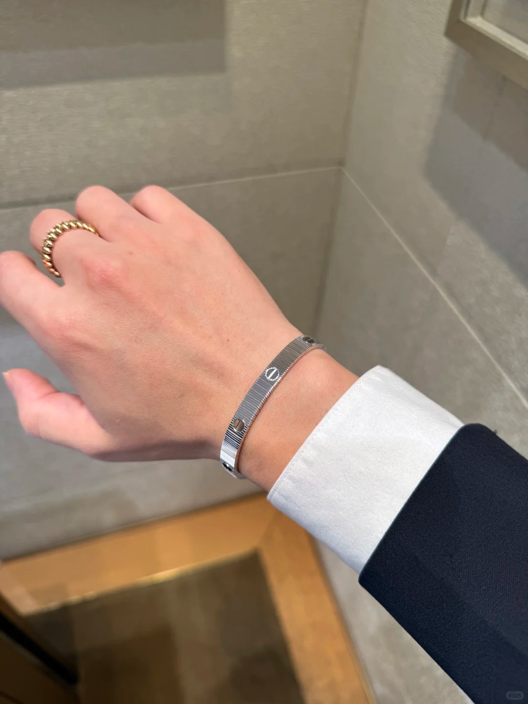 LOVE UNLIMITED BRACELET, FLEXIBLE, WHITE GOLD