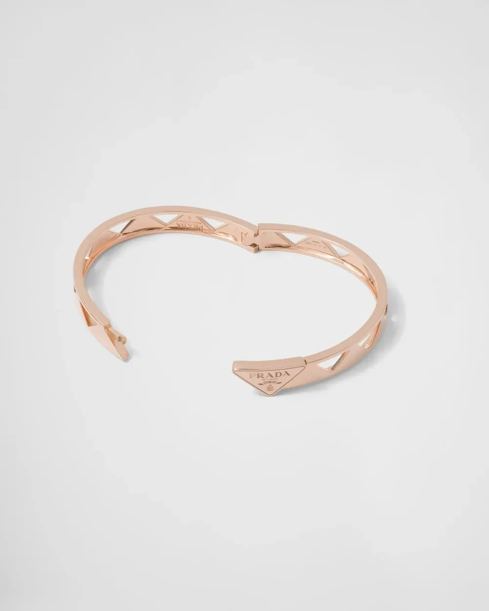 Eternal Gold cut-out bangle bracelet in pink gold