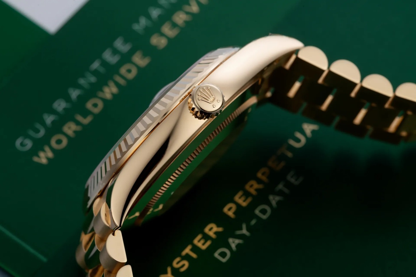 Day-Date 40 Oyster, 40 mm, yellow gold  Reference 228238-0004