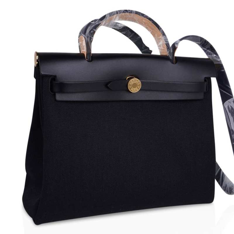 Herbag Zip Black on Black 31 Officier Canvas / Vache Hunter Leather