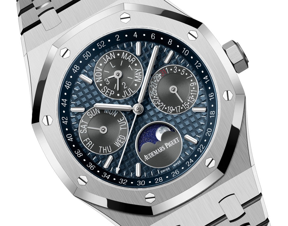 Royal Oak PERPETUAL CALENDAR Ref# 26574TI.OO.1220TI.01