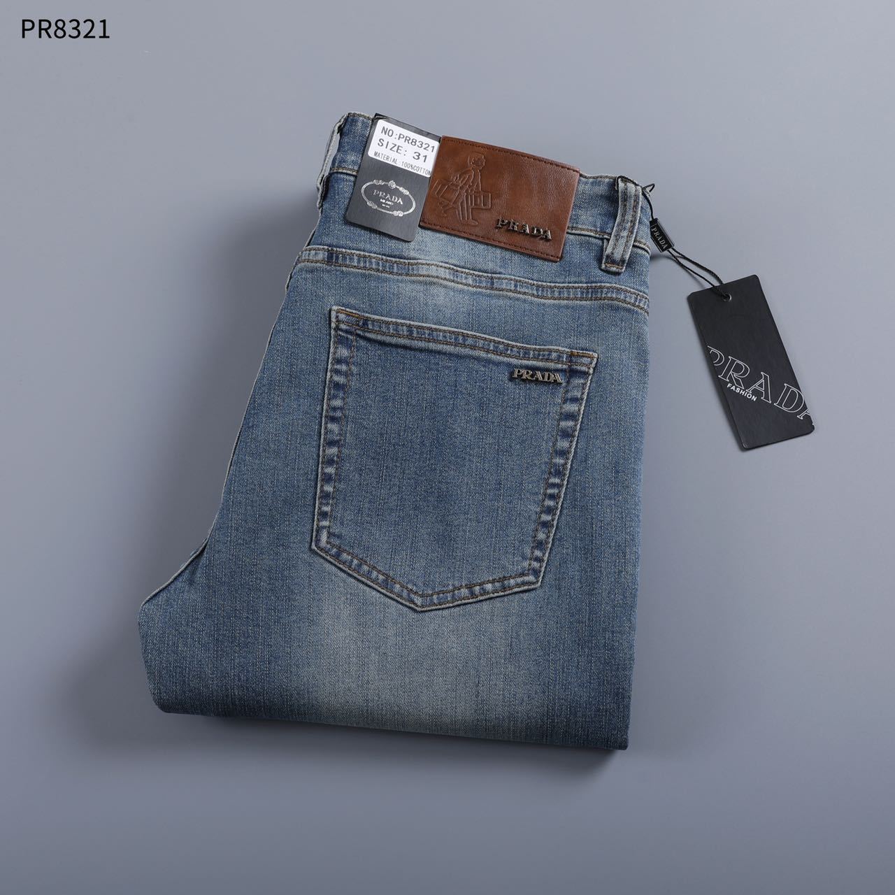 アルマーニ 春夏新作 ビジネスジーンズ  サイズ29-42(NZK)