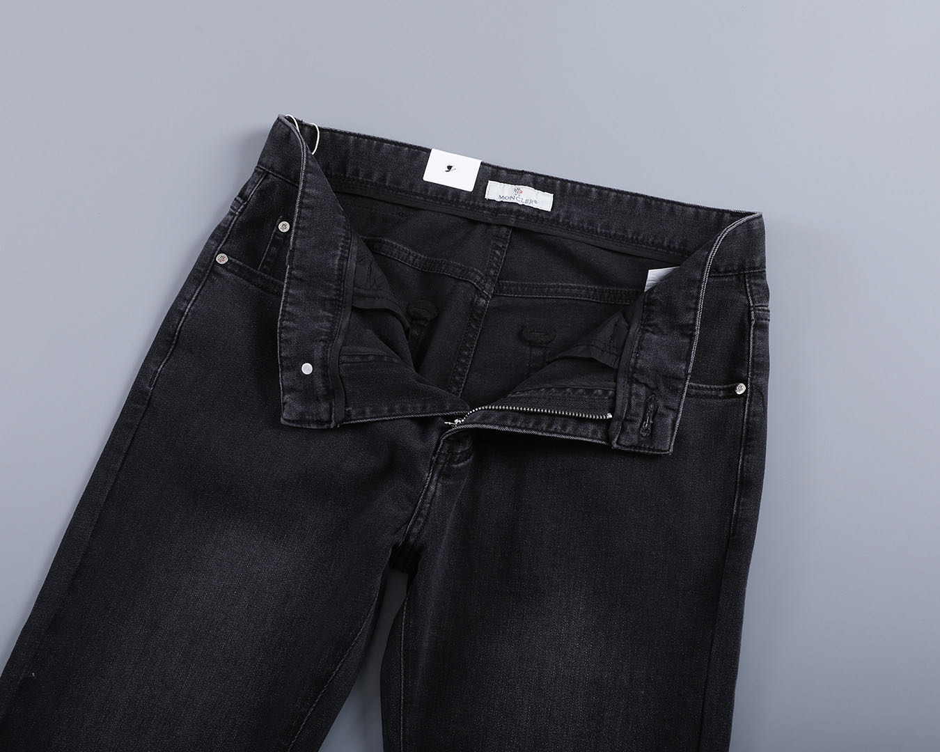 【即購入推奨！】MONCLER 春夏限定モデル到着✨