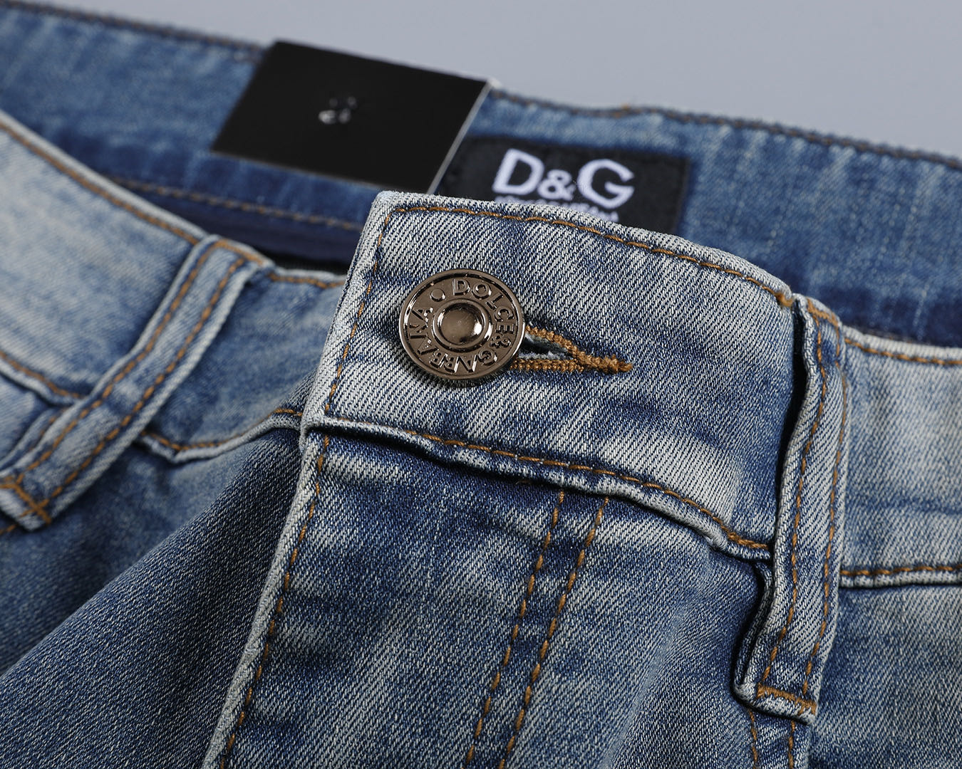【即購入推奨！】D&G 春夏限定モデル到着✨