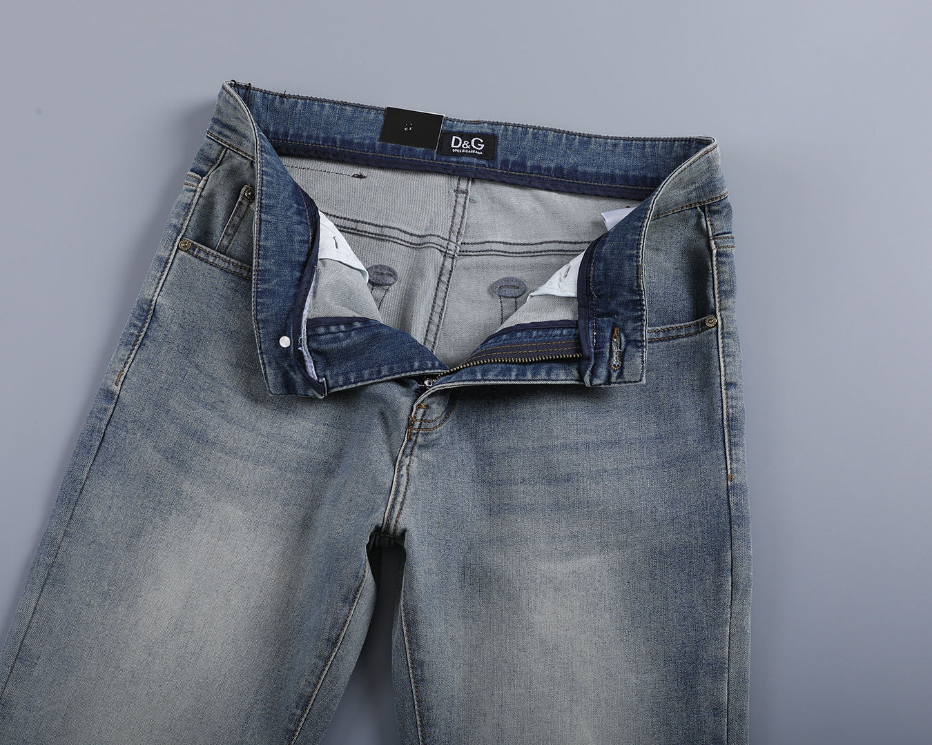 【即購入推奨！】D&G 春夏限定モデル到着✨