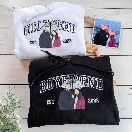 Personalized Embroidered Photo Couple Boyfriend and Girlfriend Matching Sweatshirts