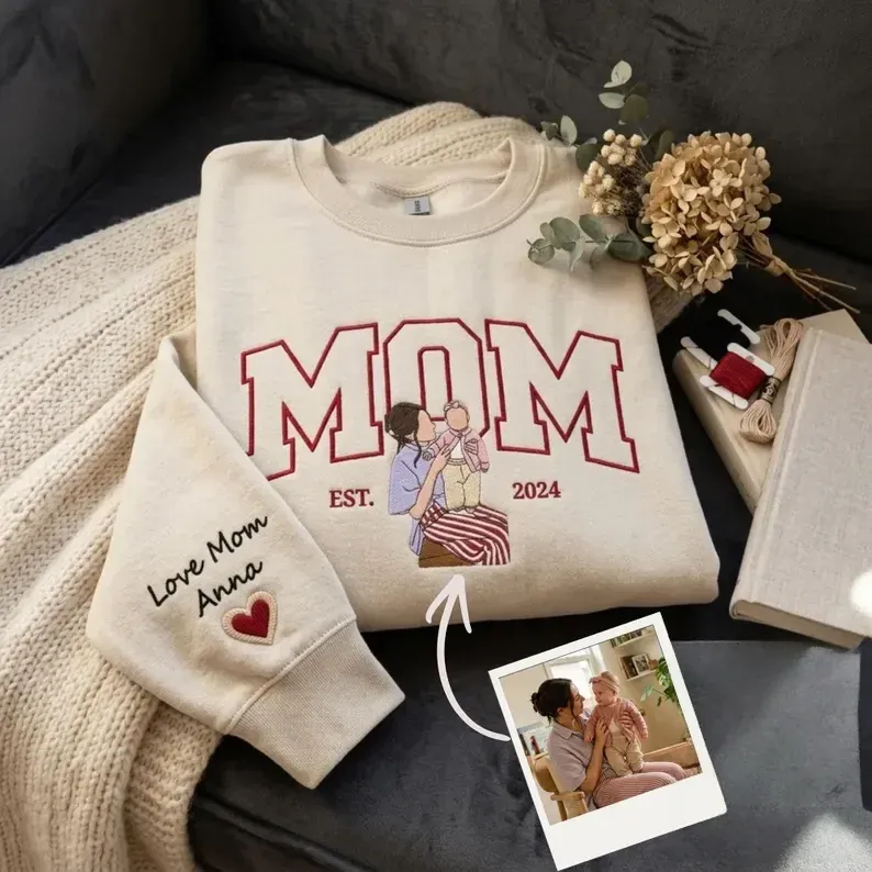 Custom Embroidered Mom Portrait Sweatshirt Mother's Day Gift Idea