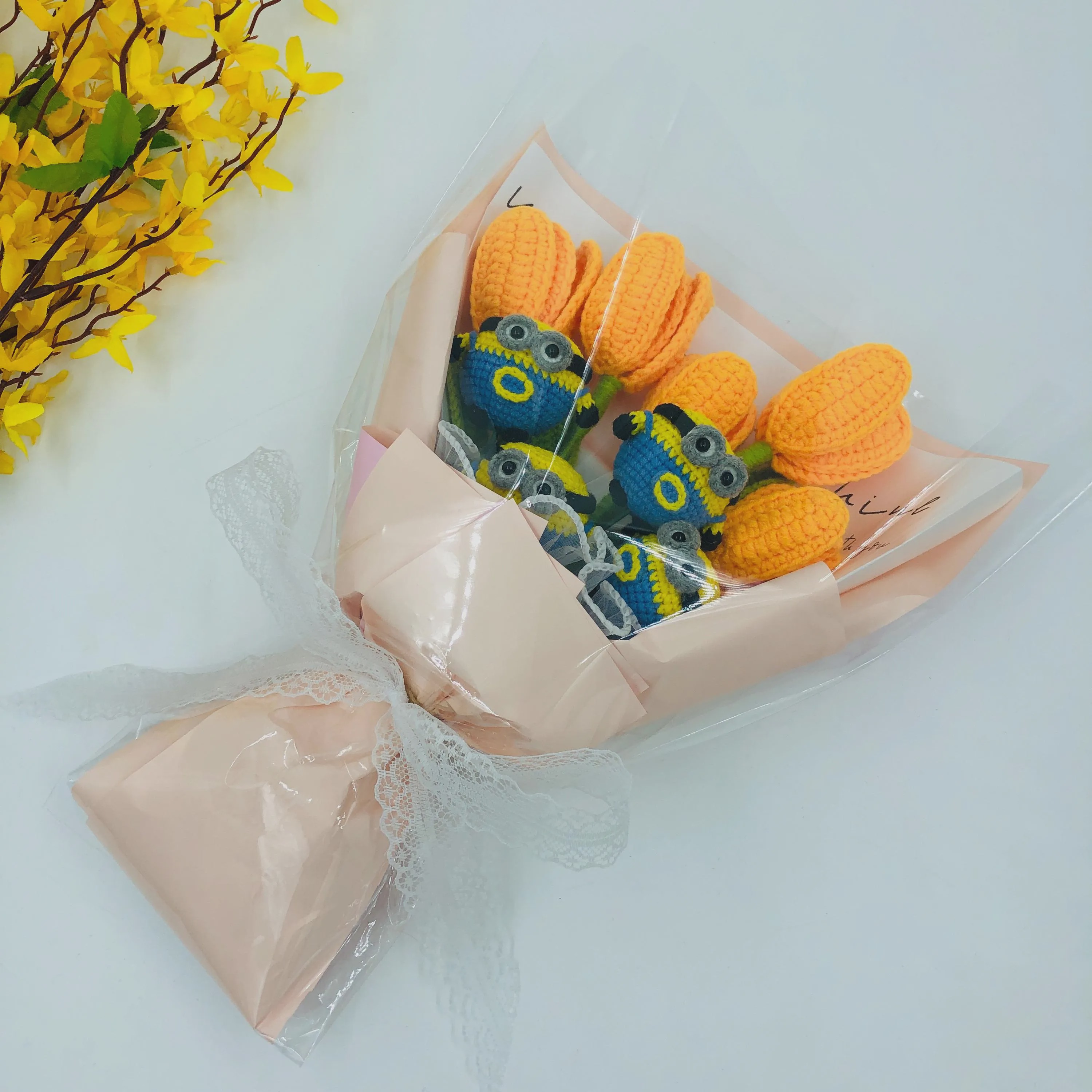 Handmade Crochet Flower Bouquet with Cute Knitted Plush Dolls – Unique Gift for Birthdays & Special Occasions