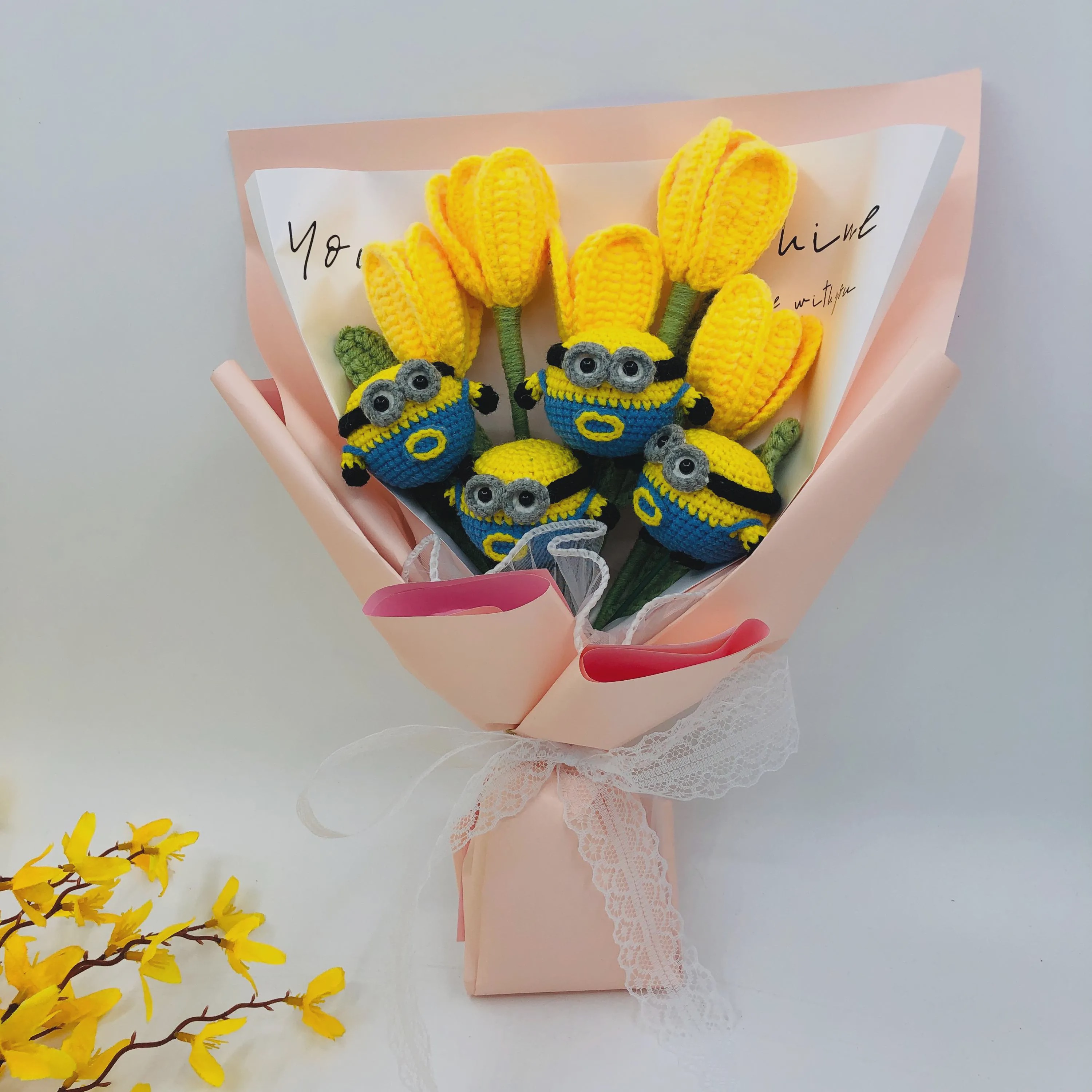 Handmade Crochet Flower Bouquet with Cute Knitted Plush Dolls – Unique Gift for Birthdays & Special Occasions