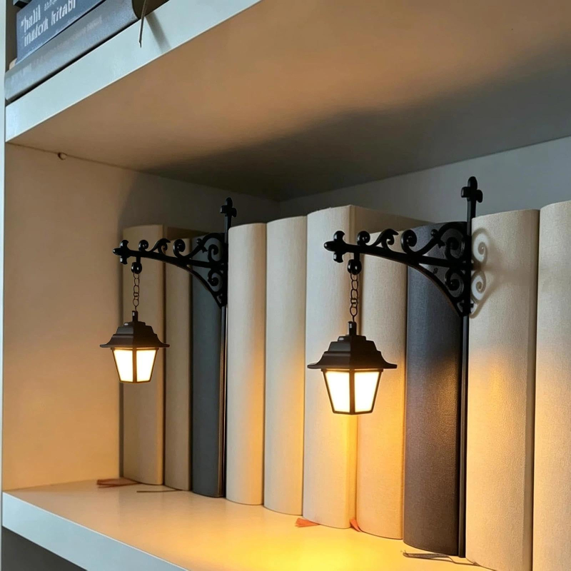 Library Lantern Decorative Bookshelf Lighting