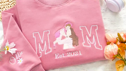 Custom Embroidered Mom Portrait Sweatshirt Mother's Day Gift Idea