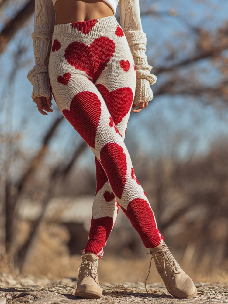 Vintage Valentine's Day Hearts Pattern Comfy Knit Leggings