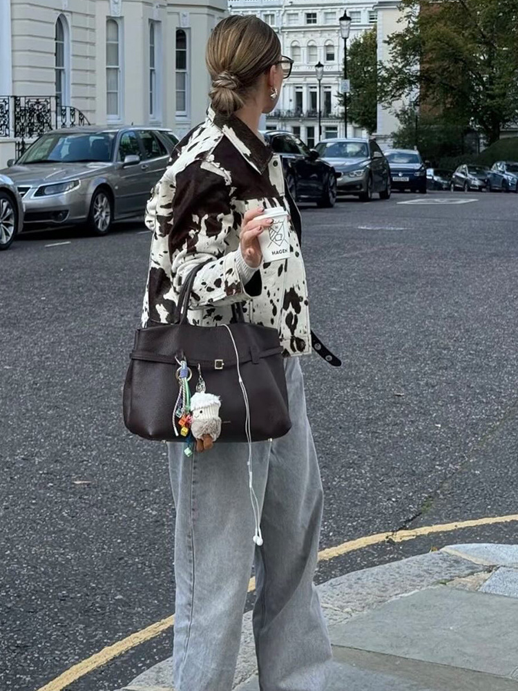 Women's fashionable and personalized irregular printed jacket