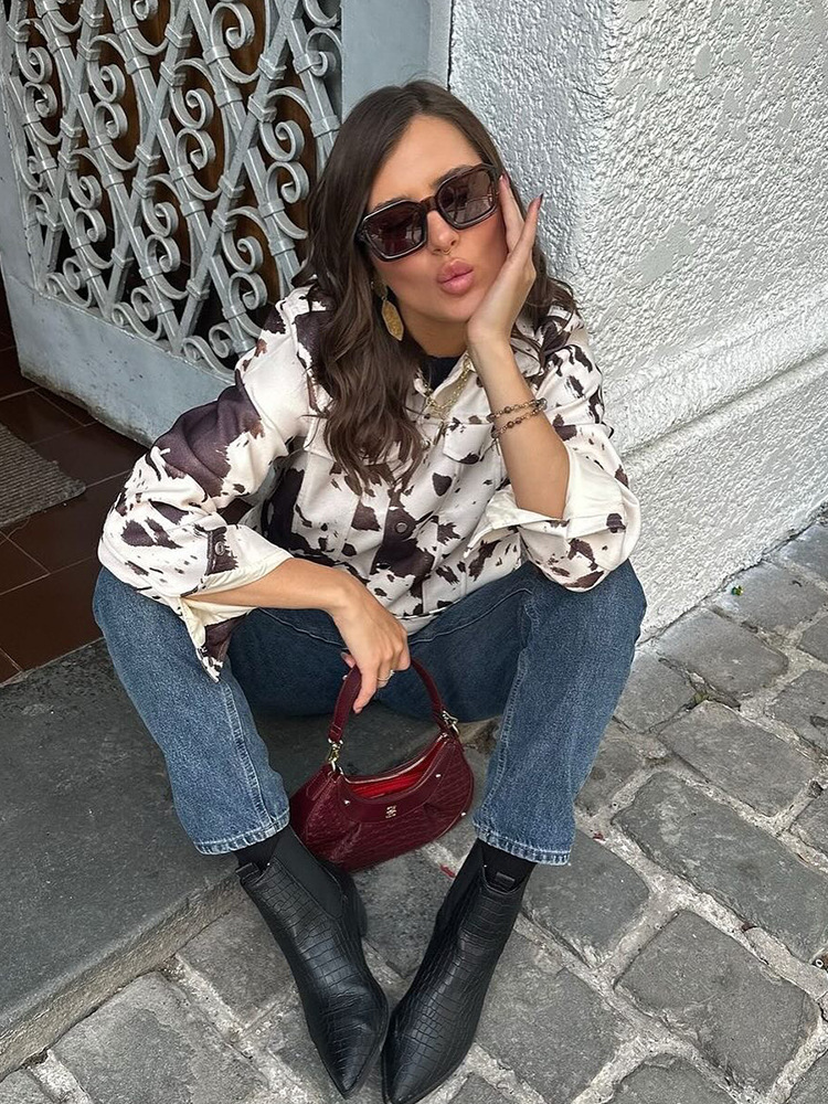 Women's fashionable and personalized irregular printed jacket