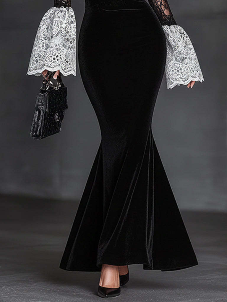 Black Velvet Lace Paneled Bell Sleeve Bodycon Dress