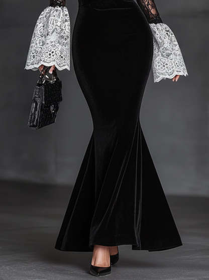 Black Velvet Lace Paneled Bell Sleeve Bodycon Dress