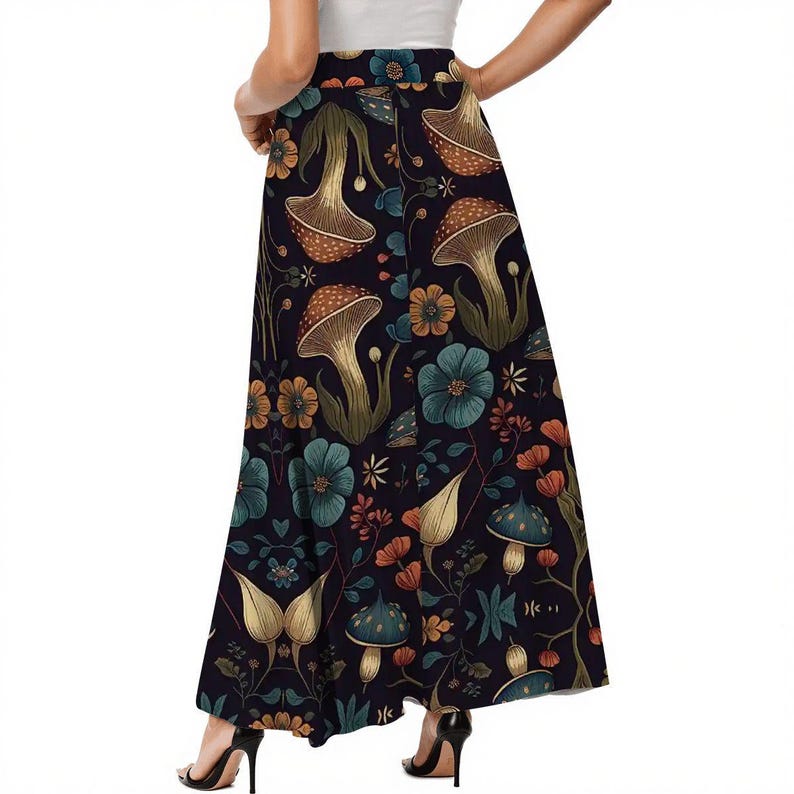 Mushroom Print Midi Skirt with Pockets: Cottagecore High-Waist Skirt