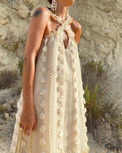 Sleeveless maxi dress with cross neck