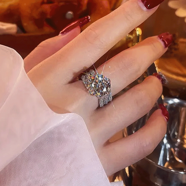 [Light luxury] Luxurious rhinestone ring full of rhinestones