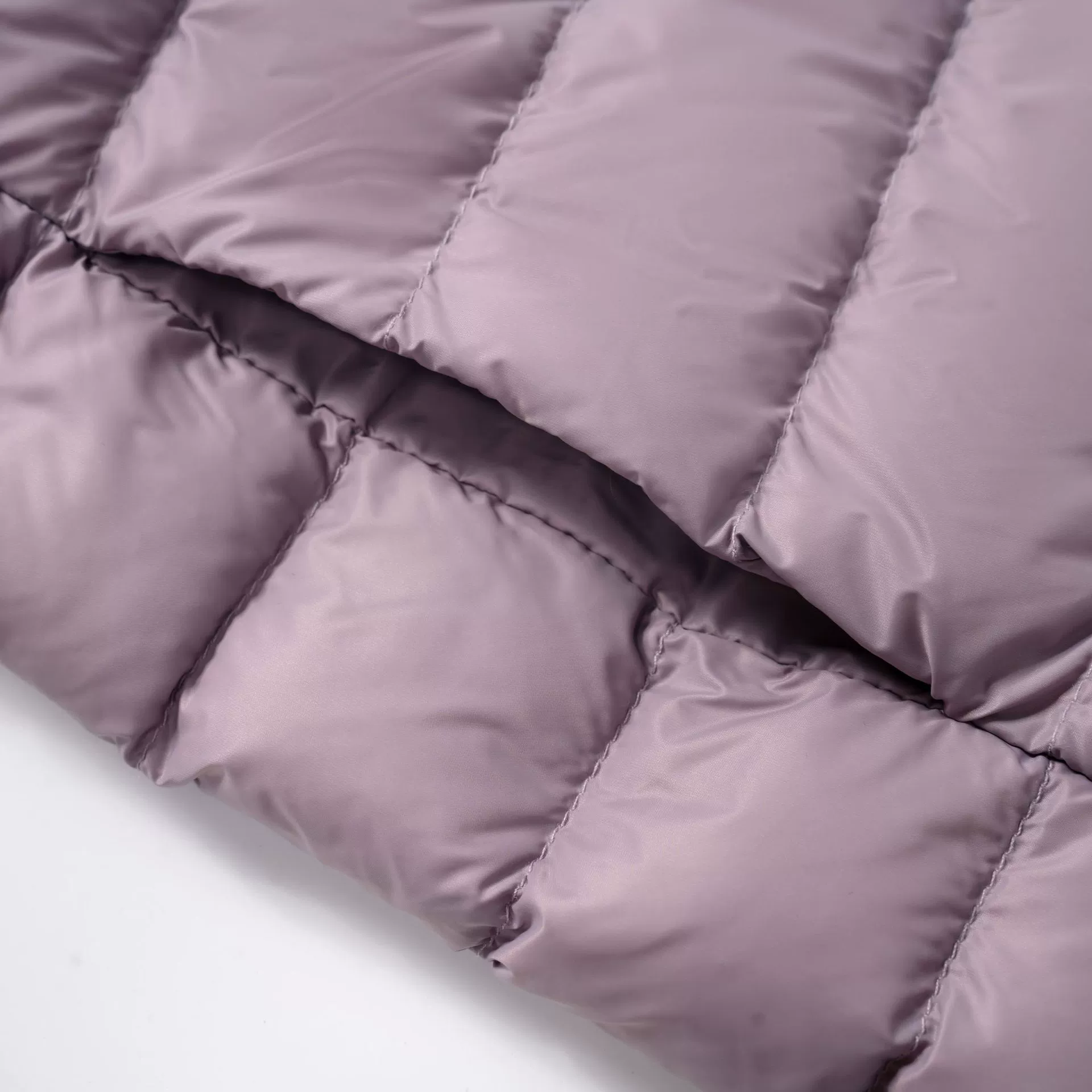 Lightweight down jacket for women, short, round neck