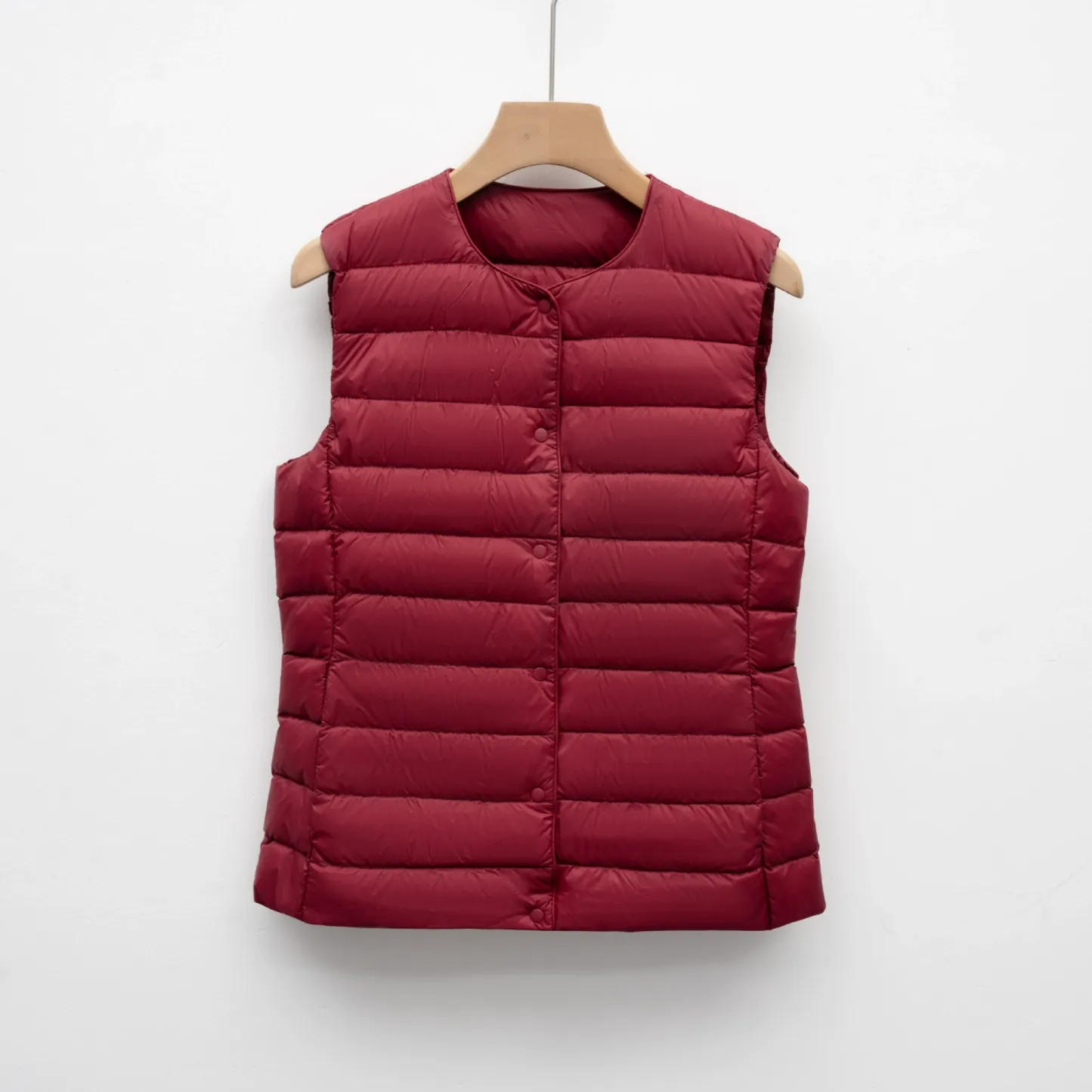 Lightweight down jacket for women, short, round neck