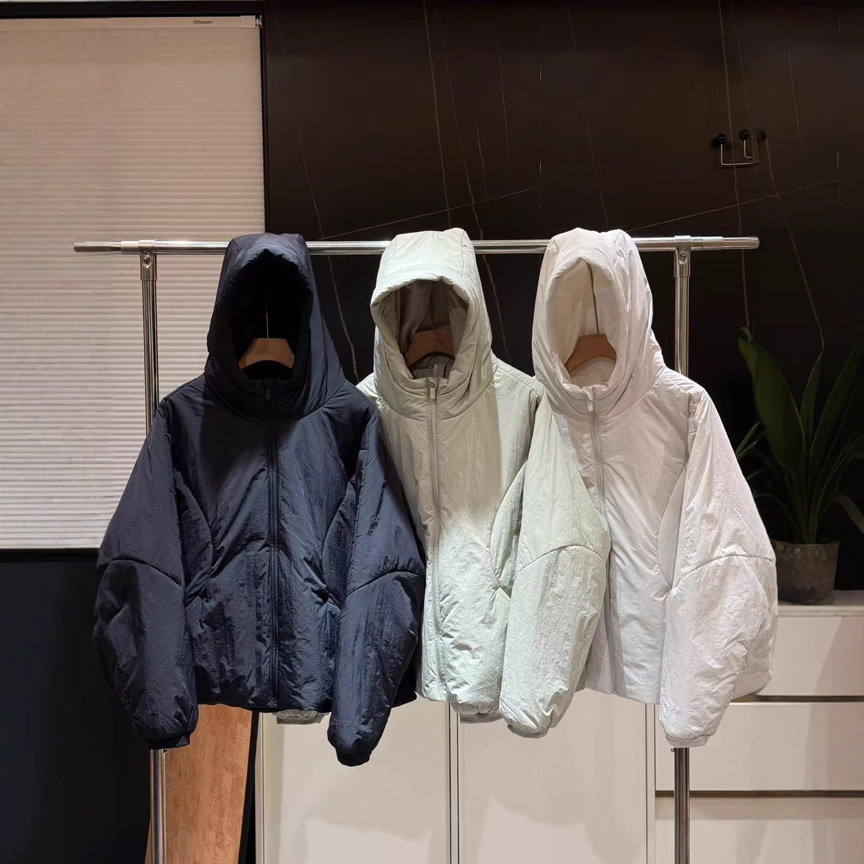 Women's Warm and Windproof Short Patchwork Puff Cotton Jacket