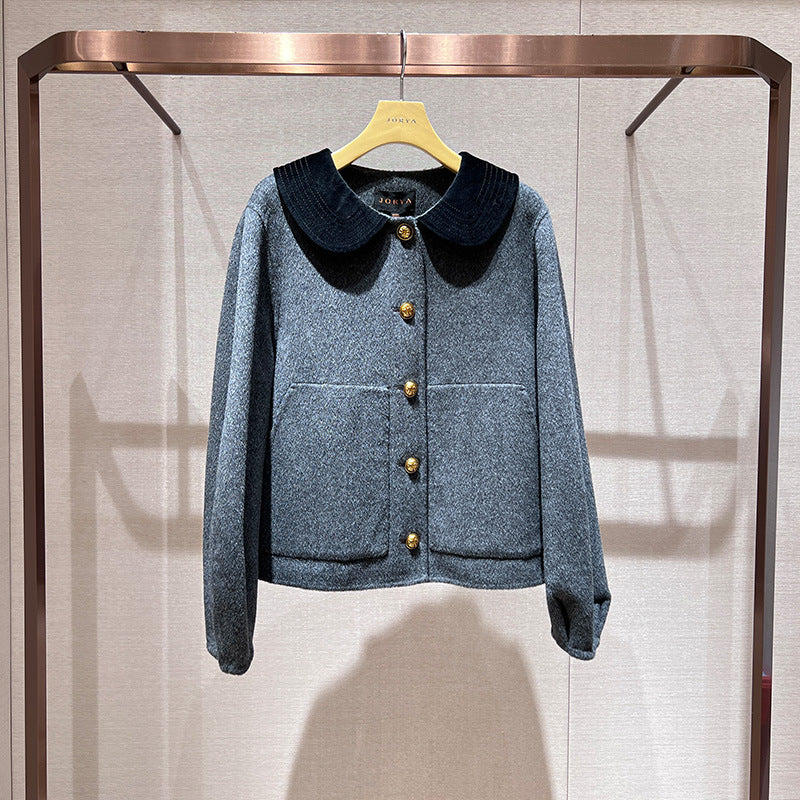 Single-breasted, pocketed, checked wool coat with lantern sleeves and velvet Peter Pan collar