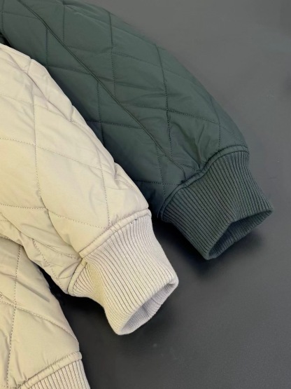 Windproof, warm and cold-resistant cotton-padded jacket