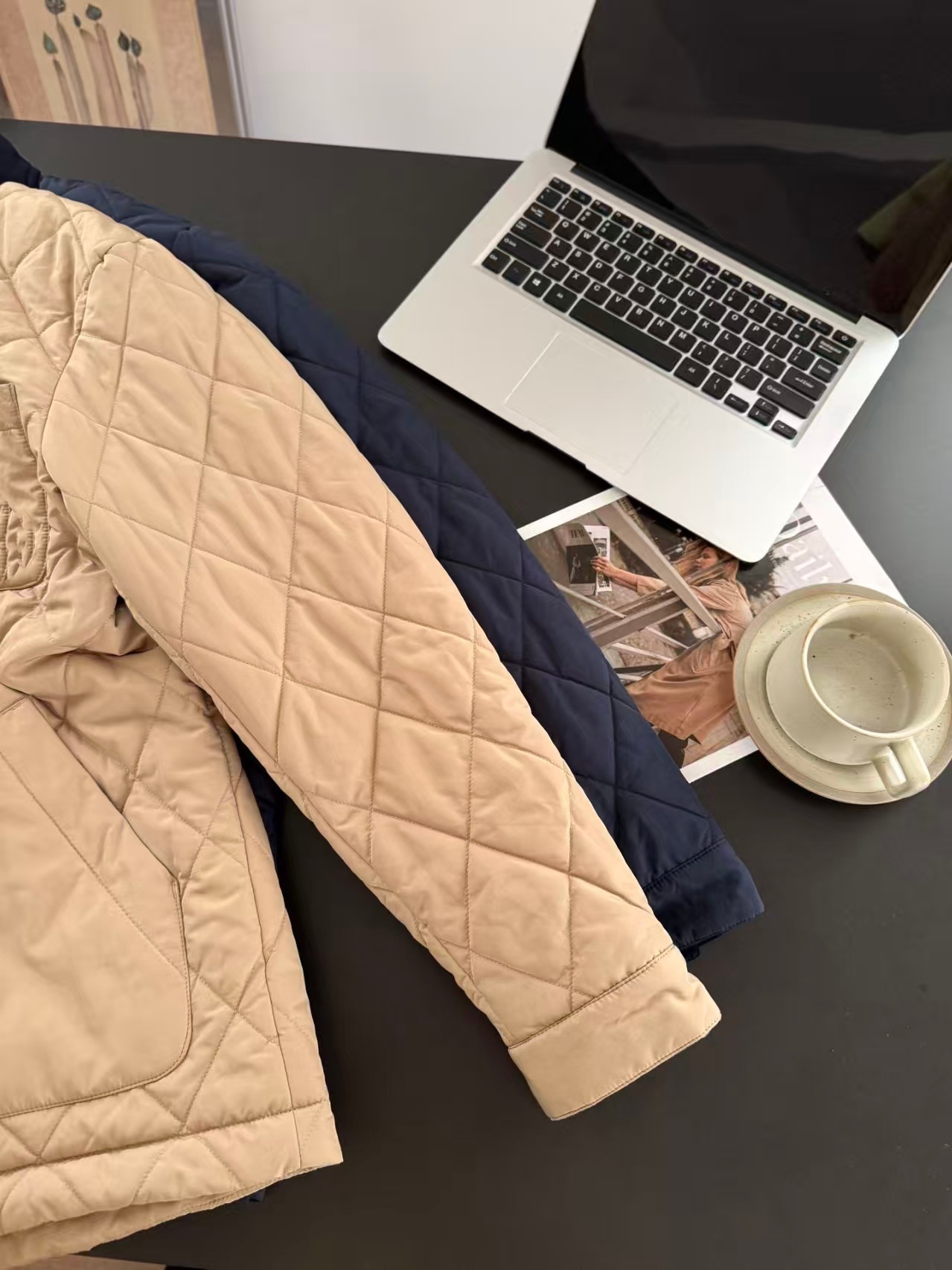 Wool blend plain weave mid-length down jacket