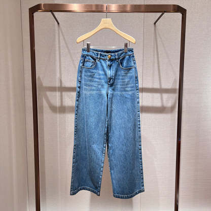 High-waisted, loose-fitting, wide-leg straight-cut jeans