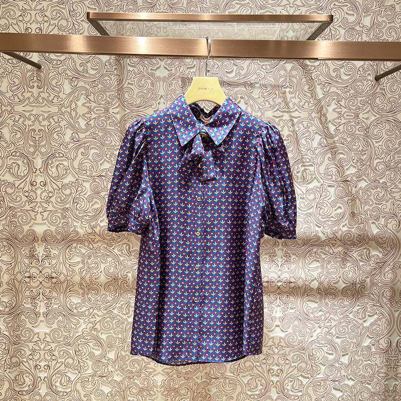 Floral bow-tie puff sleeve shirt
