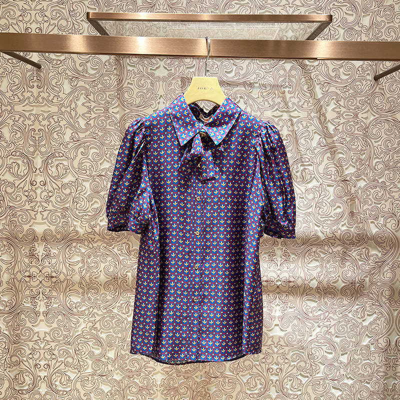 Floral bow-tie puff sleeve shirt
