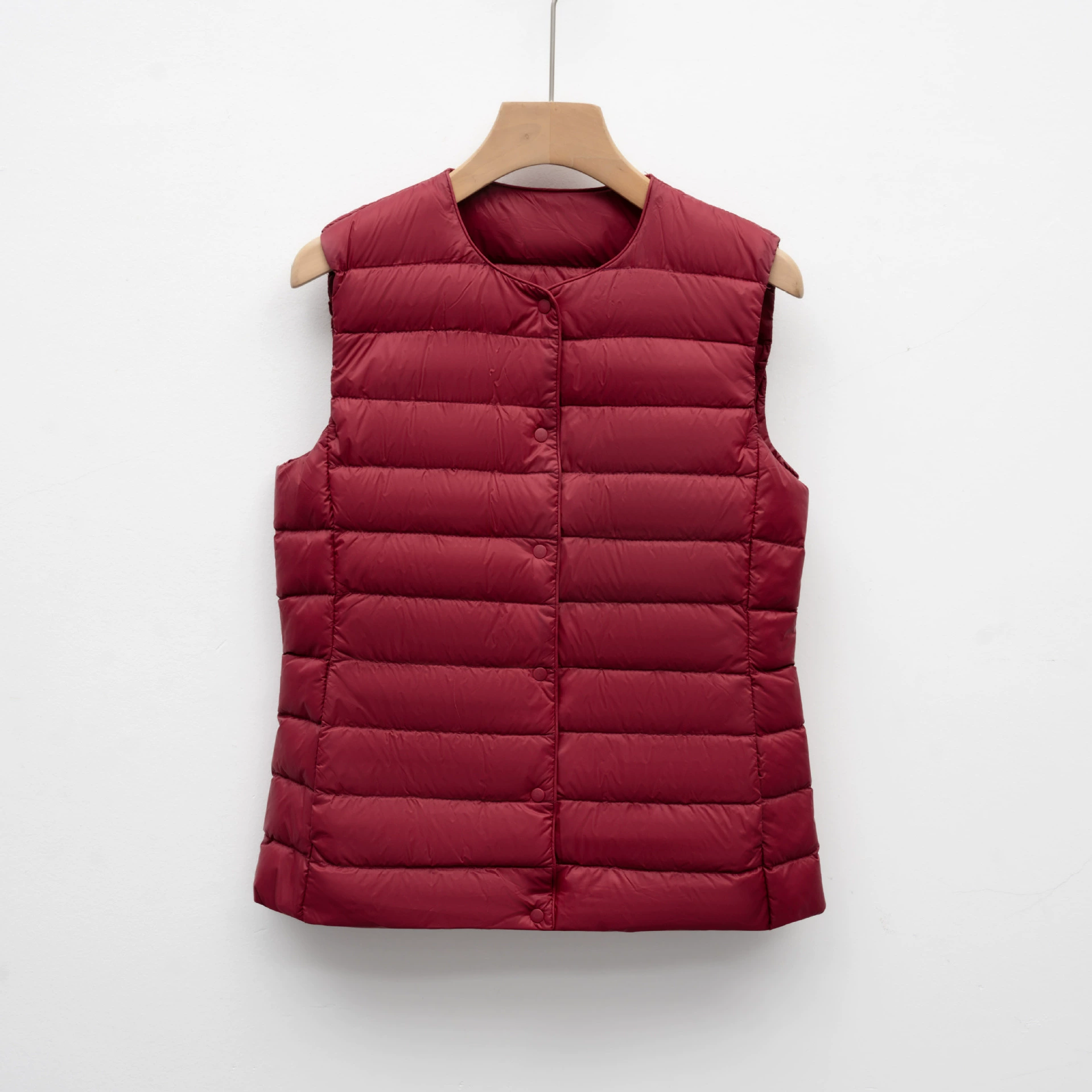 Lightweight down jacket for women, short, round neck