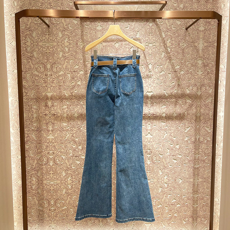 High-waisted, slim-fit flared jeans