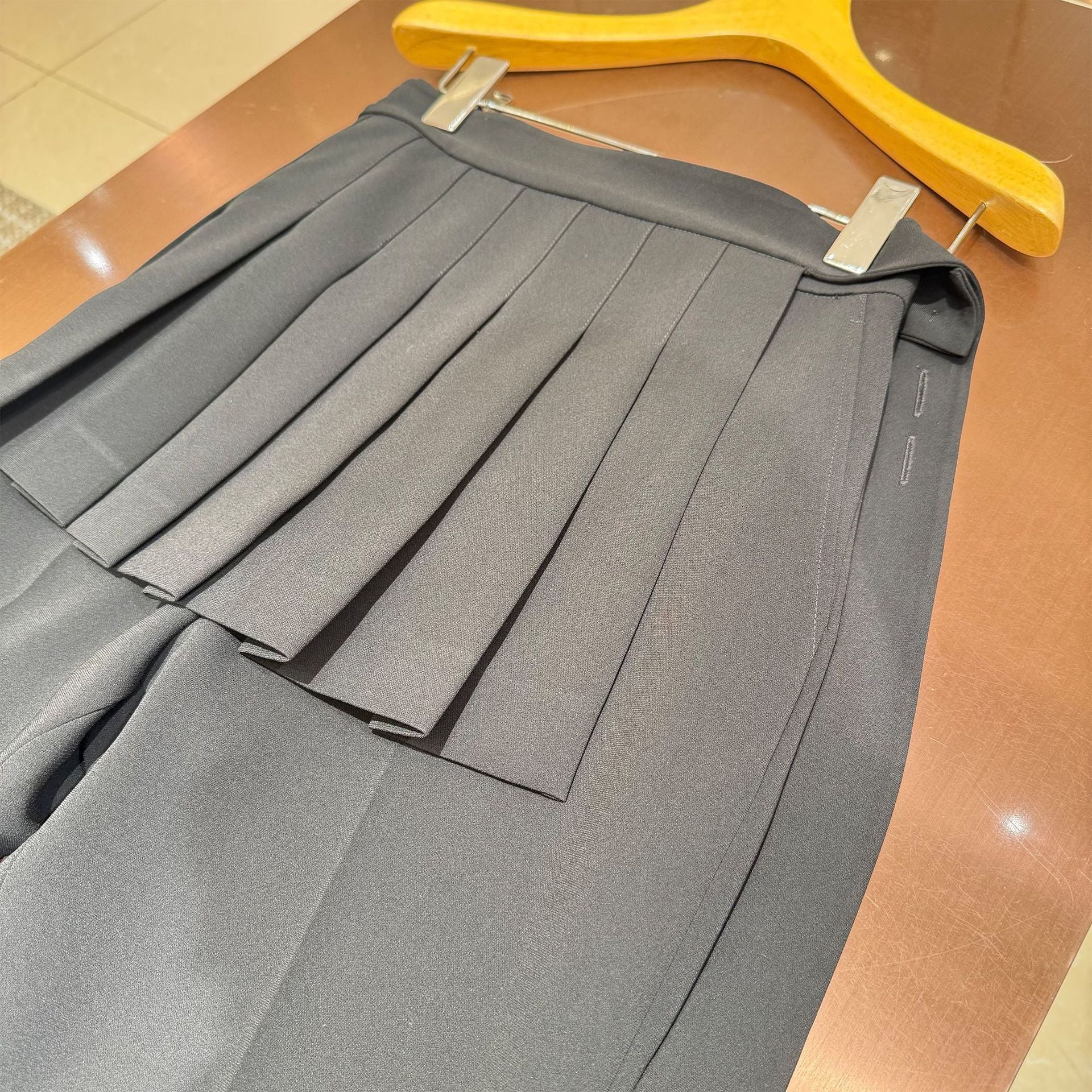 Black high-waisted, paneled, casual and versatile athletic pants