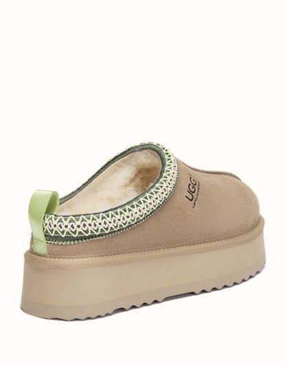 AUSTRthtALIAN SHEPHERD Tay Platform