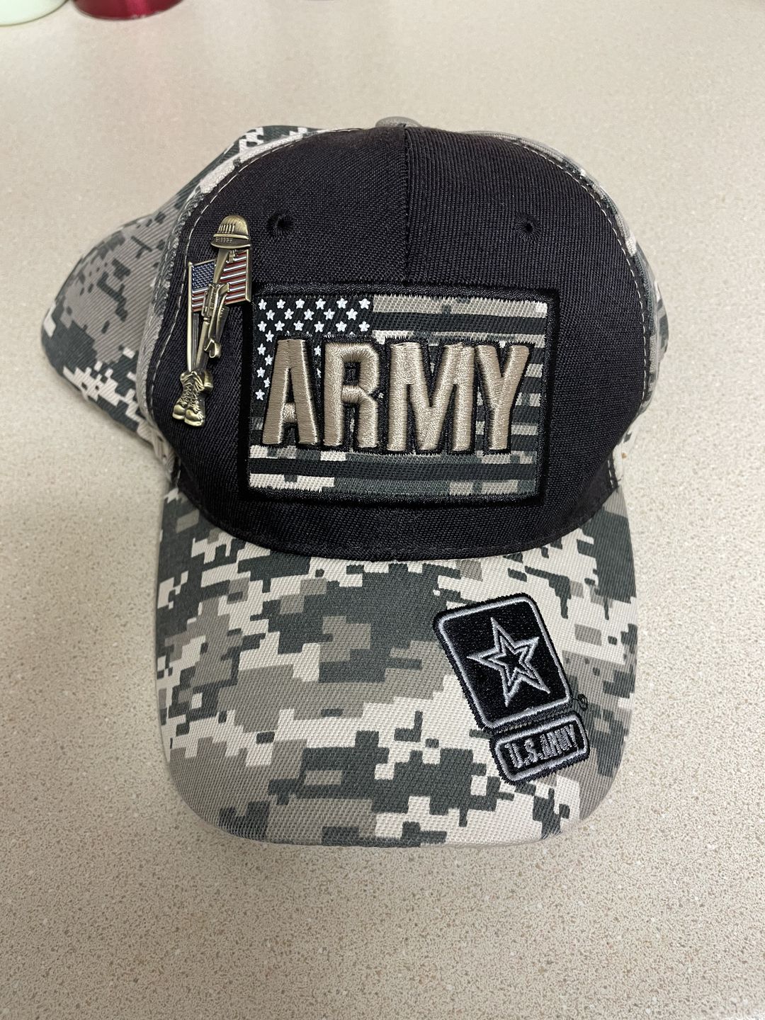 Neil S. review of Fallen Soldier USA Memorial Pin