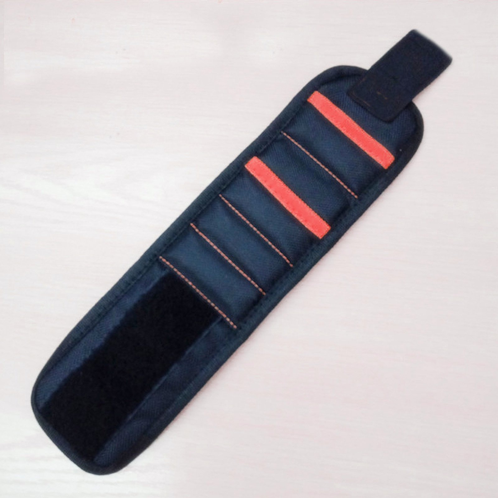 🔥Hot Sale⚡ Magnetic Wrist Tool Holder | Free Up Your Hands & Cut Proj