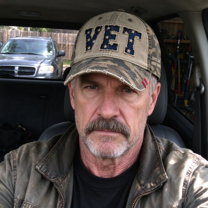 ⭐ Distressed “VET” American Flag Baseball Cap