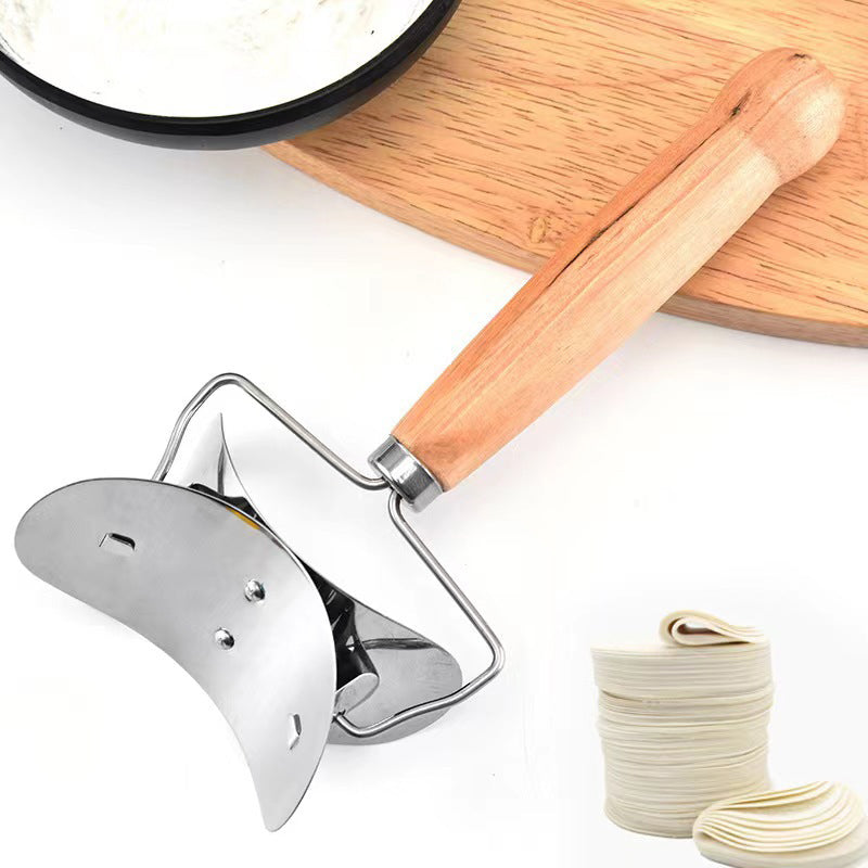 📢📢50 % DE RÉDUCTION !! ⏰Découpe-pâte à raviolis inox – Lame tranchante, manche bois, des feuilles de wonton parfaites en secondes, l’outil malin pour vos raviolis, gyoza et dim sum maison 🥢👌